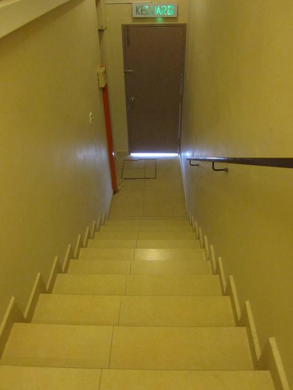 Place2Stay Hotel Malacca エクステリア 写真