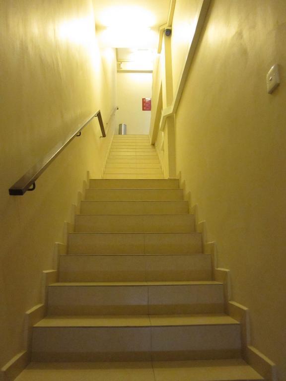 Place2Stay Hotel Malacca エクステリア 写真