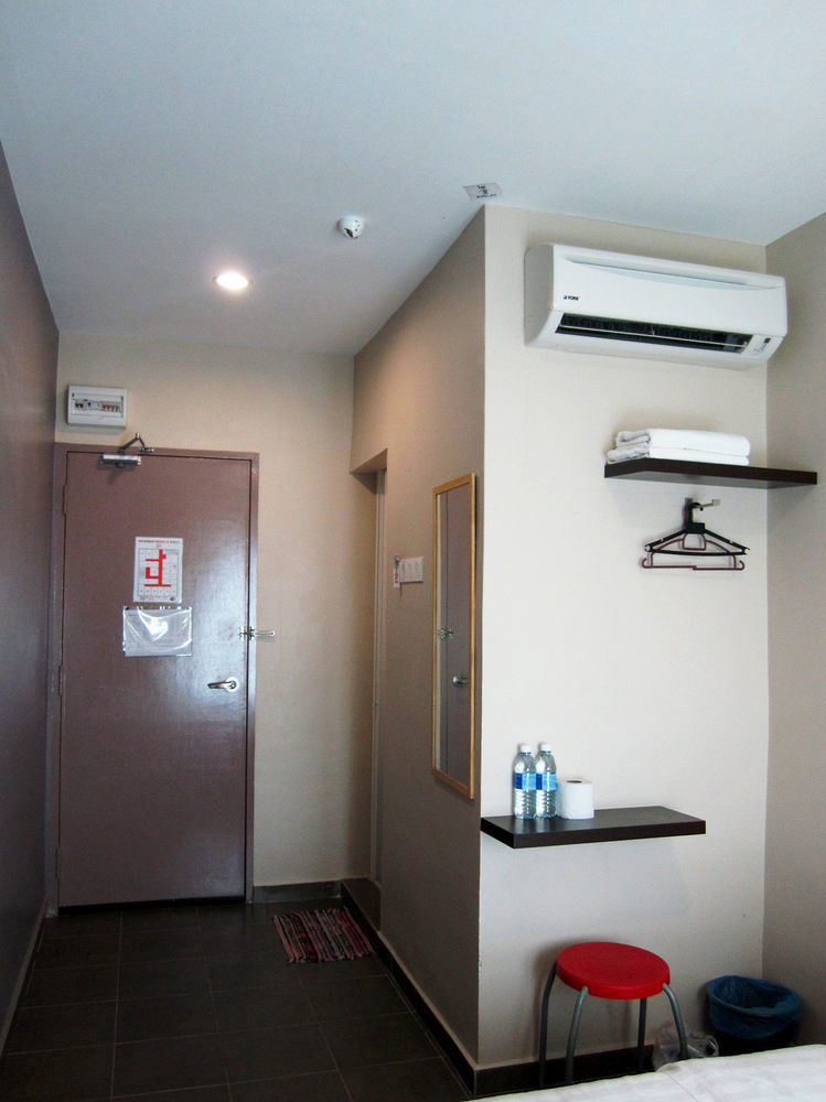 Place2Stay Hotel Malacca エクステリア 写真